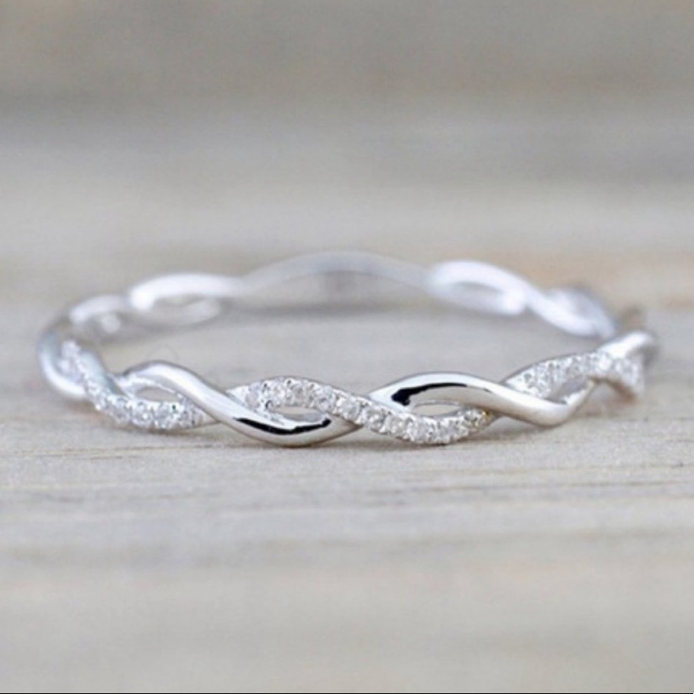 TWISTED 925 STERLING SILVER DIAMOND RING, CUTE RING, SHINY RING.